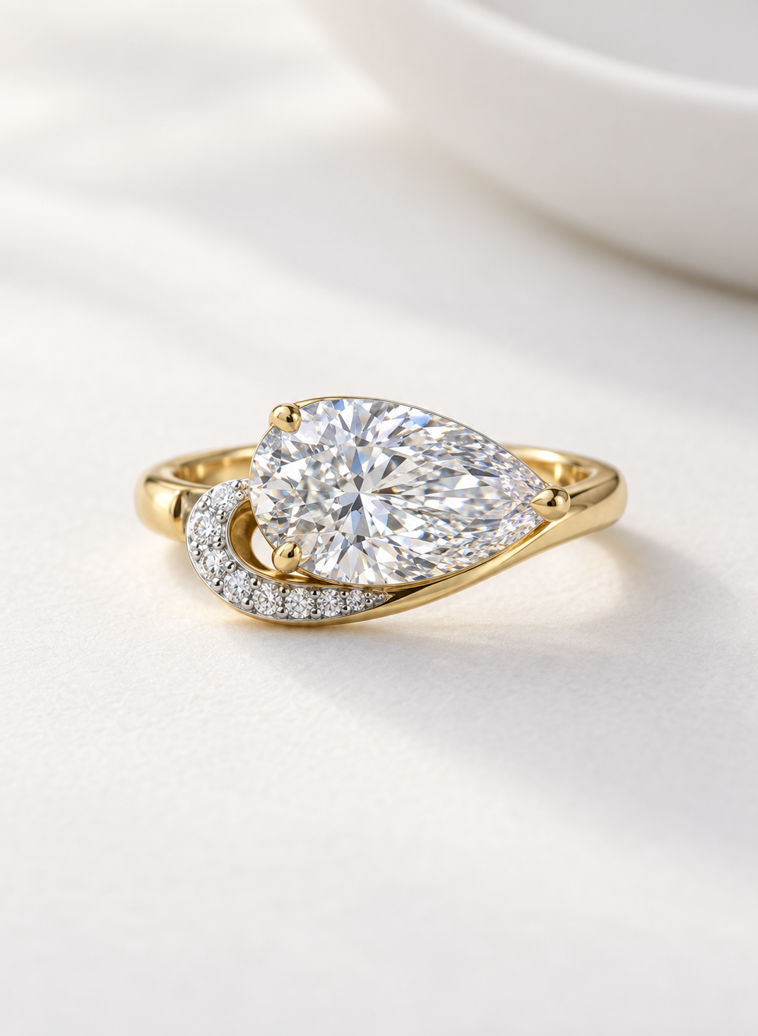 The Horizon | 3.05ct Pear Shape Lab Grown Diamond Bezel Solitaire | 9k Yellow Gold