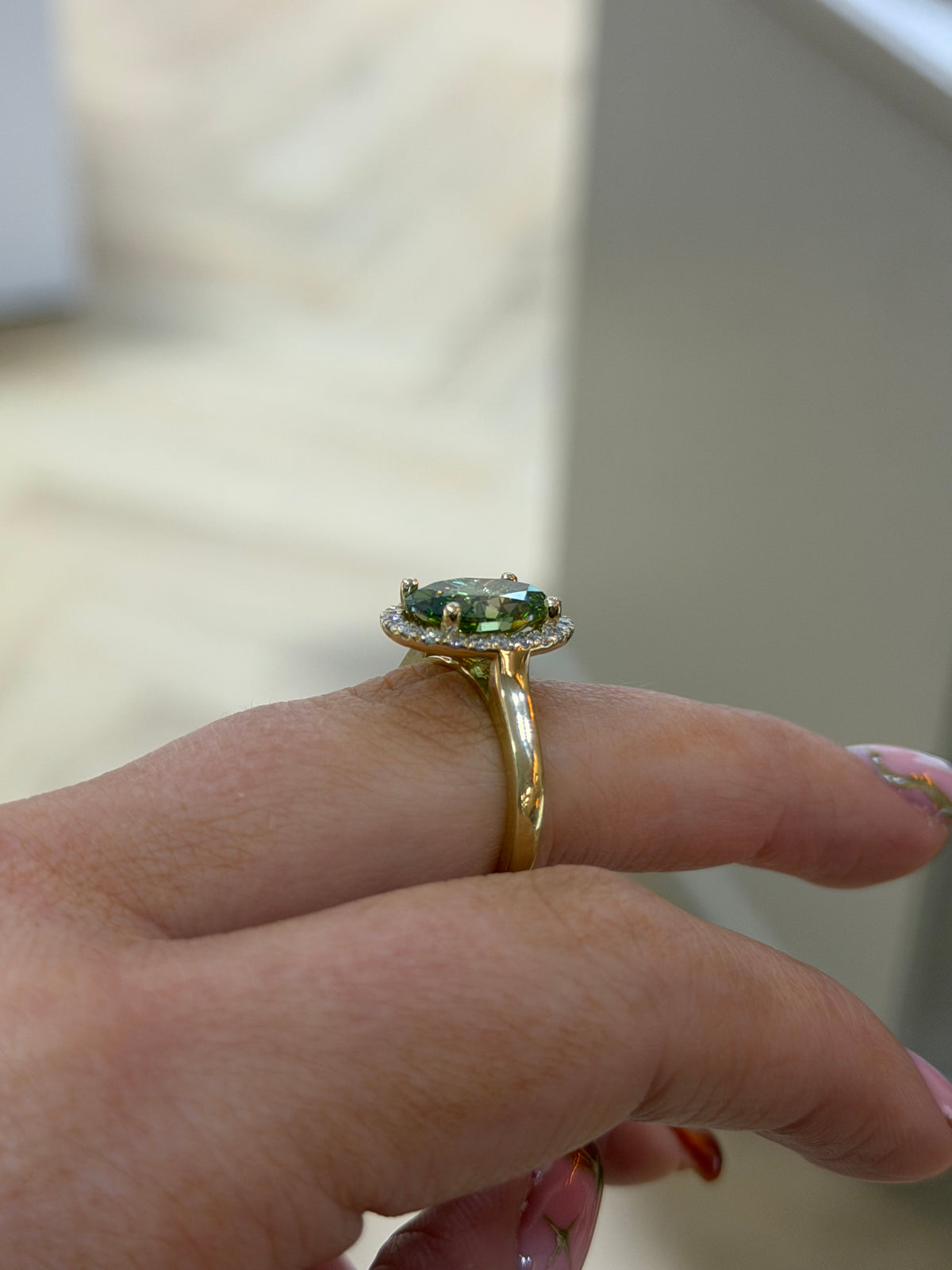 The Sunlit Forest | 3.01ct Fancy Vivid Green Oval Lab Grown Diamond Ring | 9k Yellow Gold
