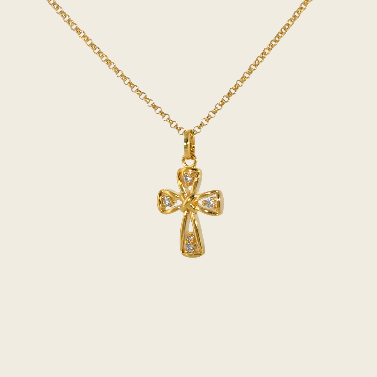 Diamond Openwork Cross Pendant Necklace | 18k Gold Filled
