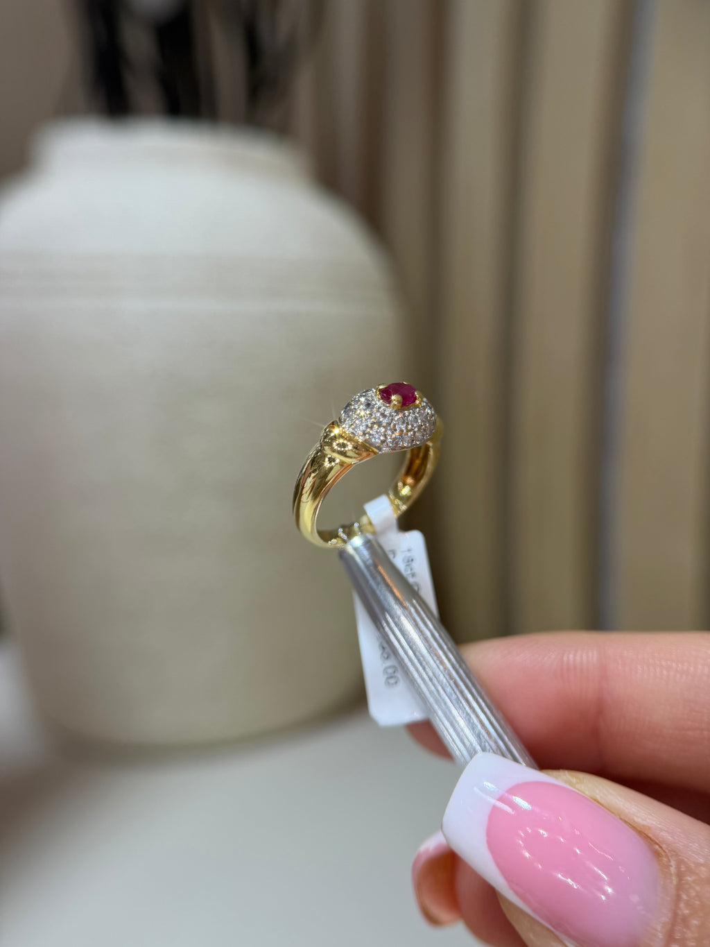 Pre-Loved 18k Gold Ruby & Diamond Ring