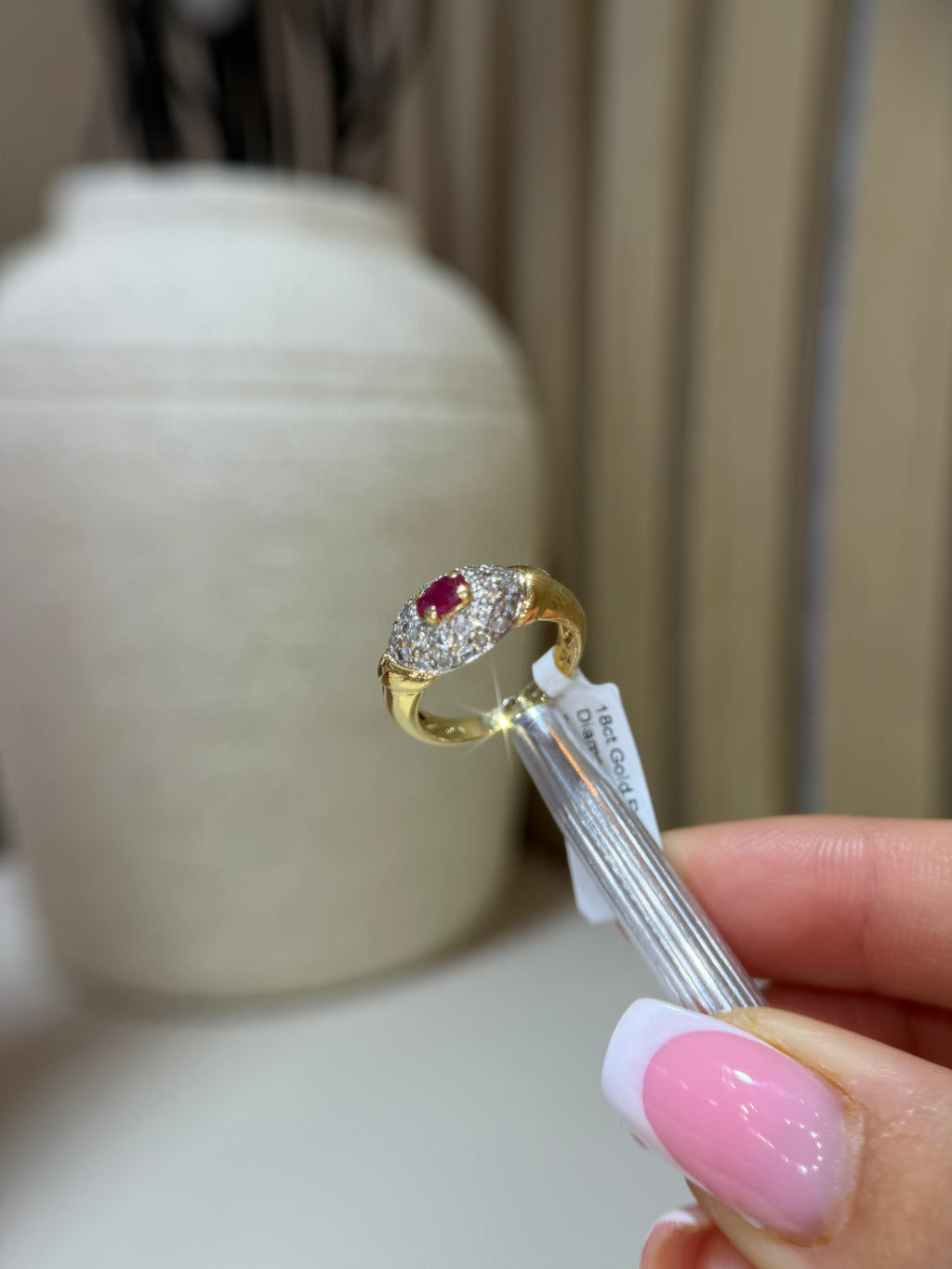 Pre-Loved 18k Gold Ruby & Diamond Ring