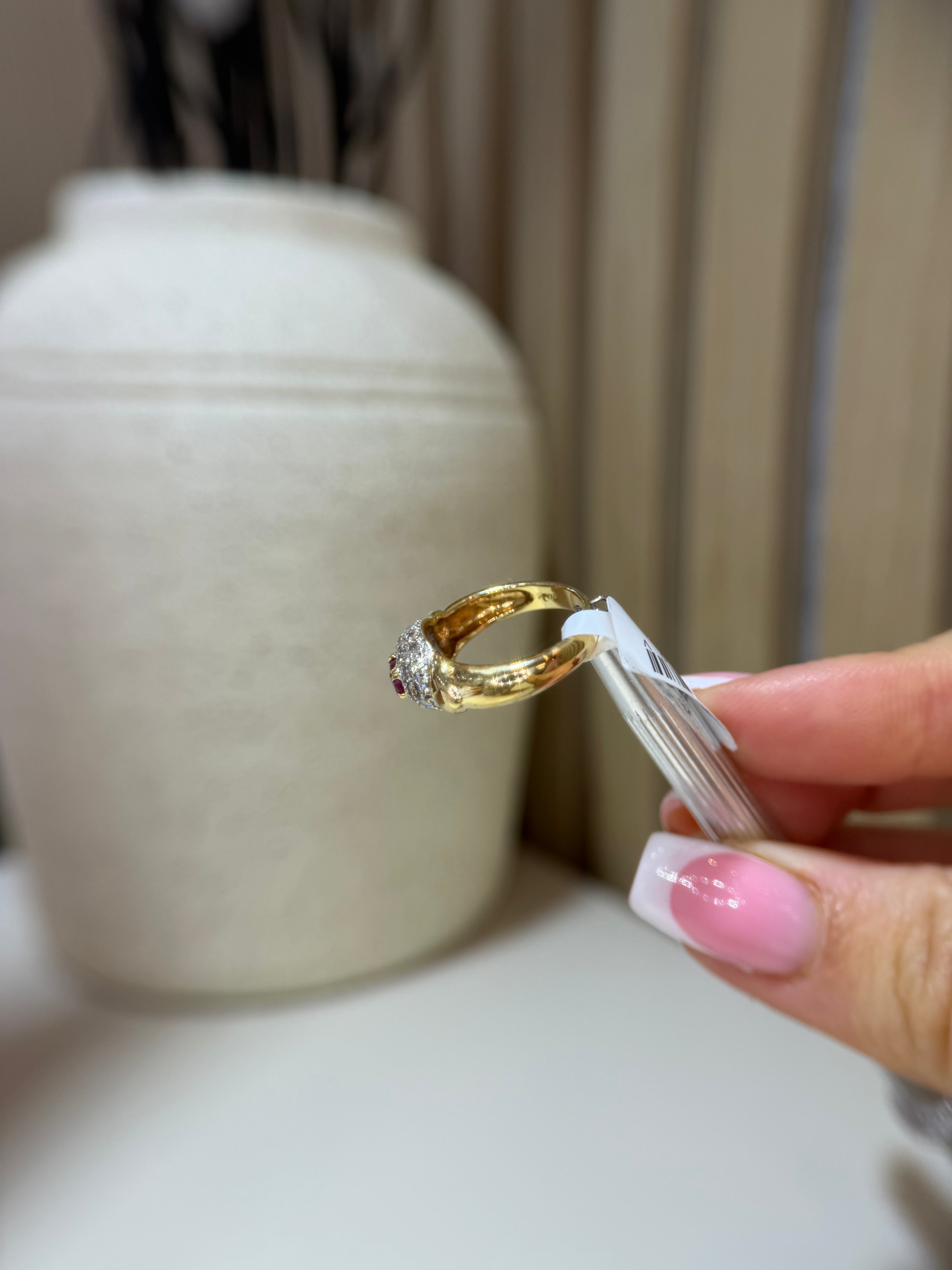 Pre-Loved 18k Gold Ruby & Diamond Ring