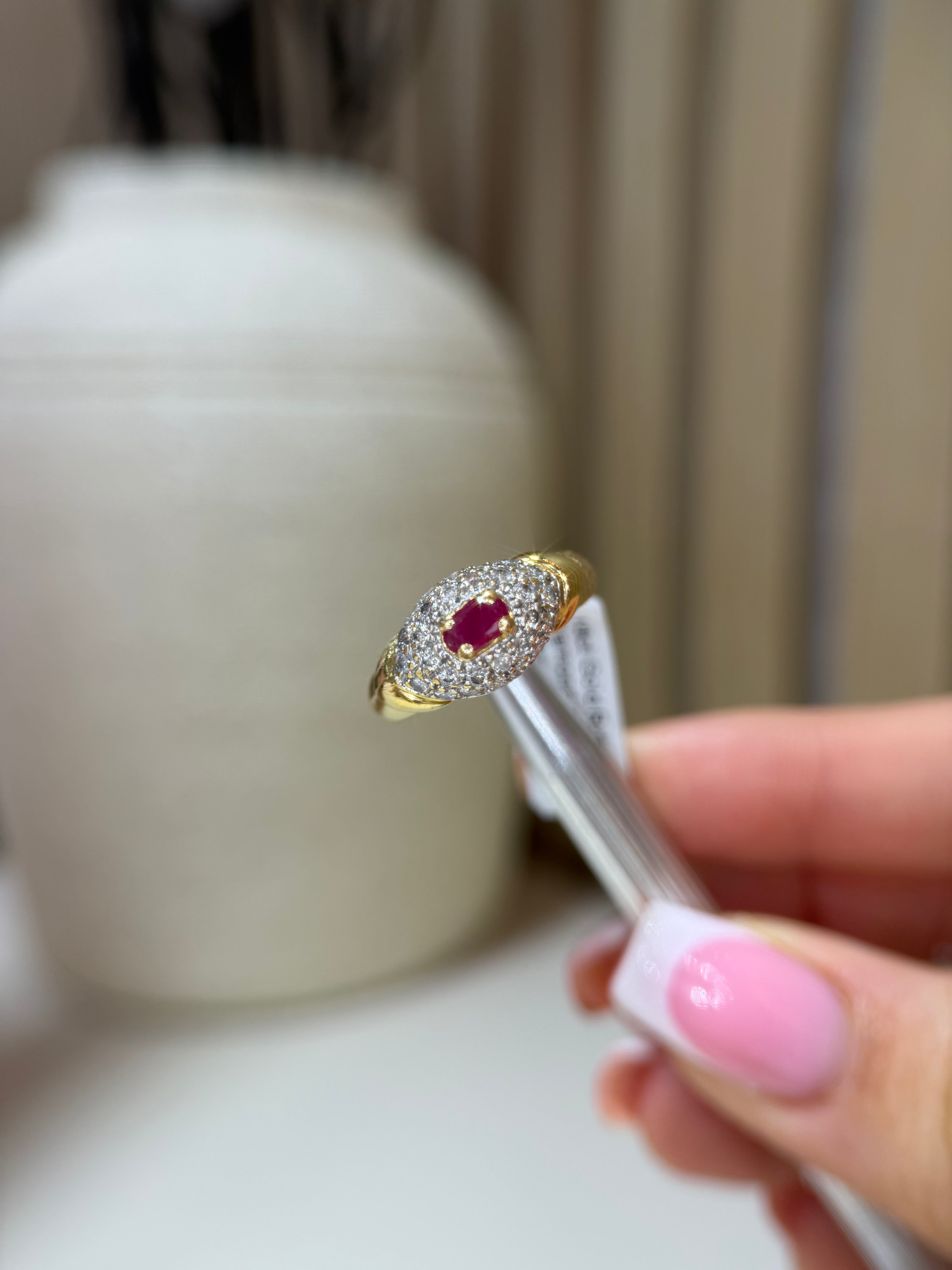 Pre-Loved 18k Gold Ruby & Diamond Ring