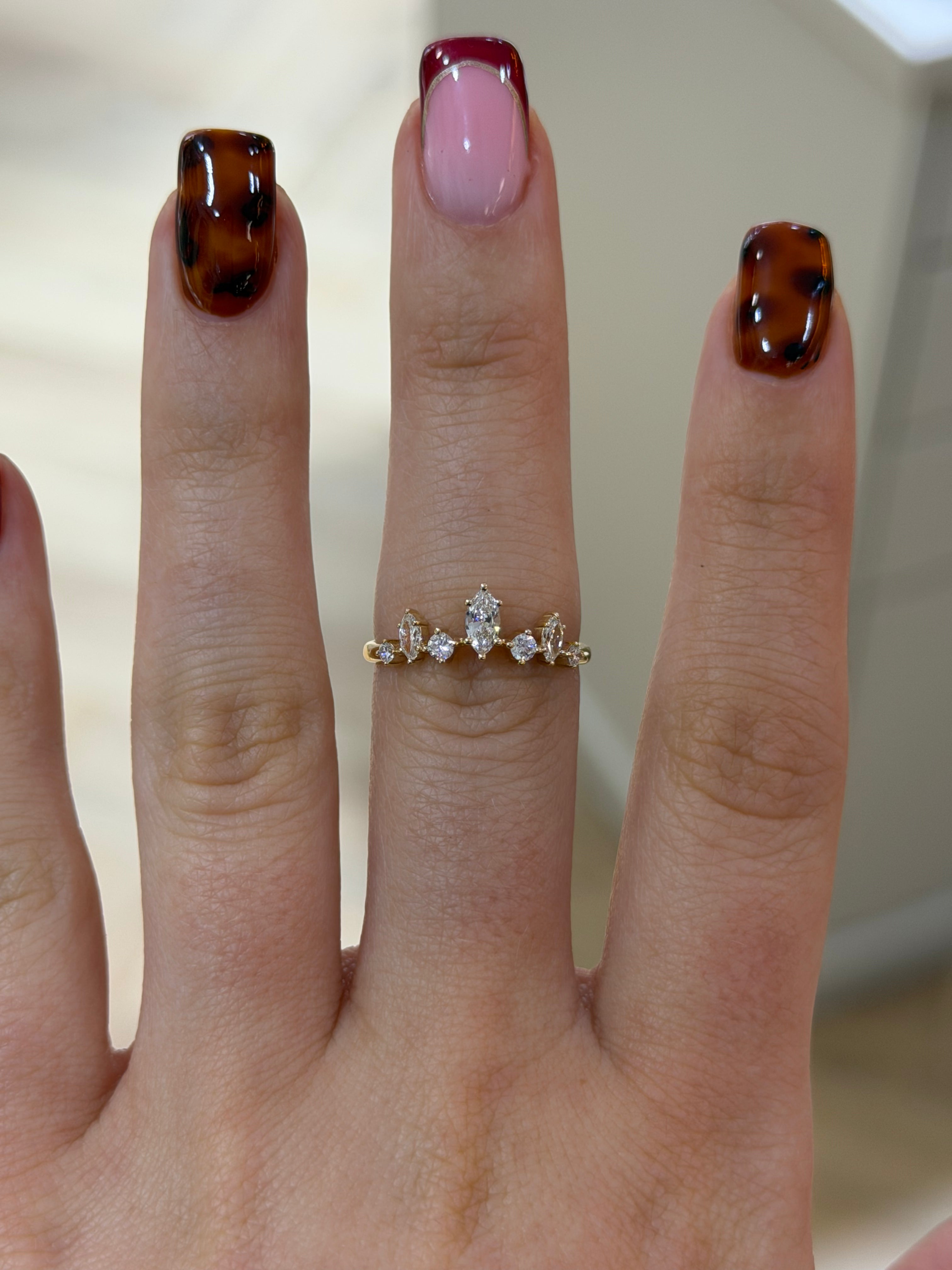 Marquise Fan Wishbone Band