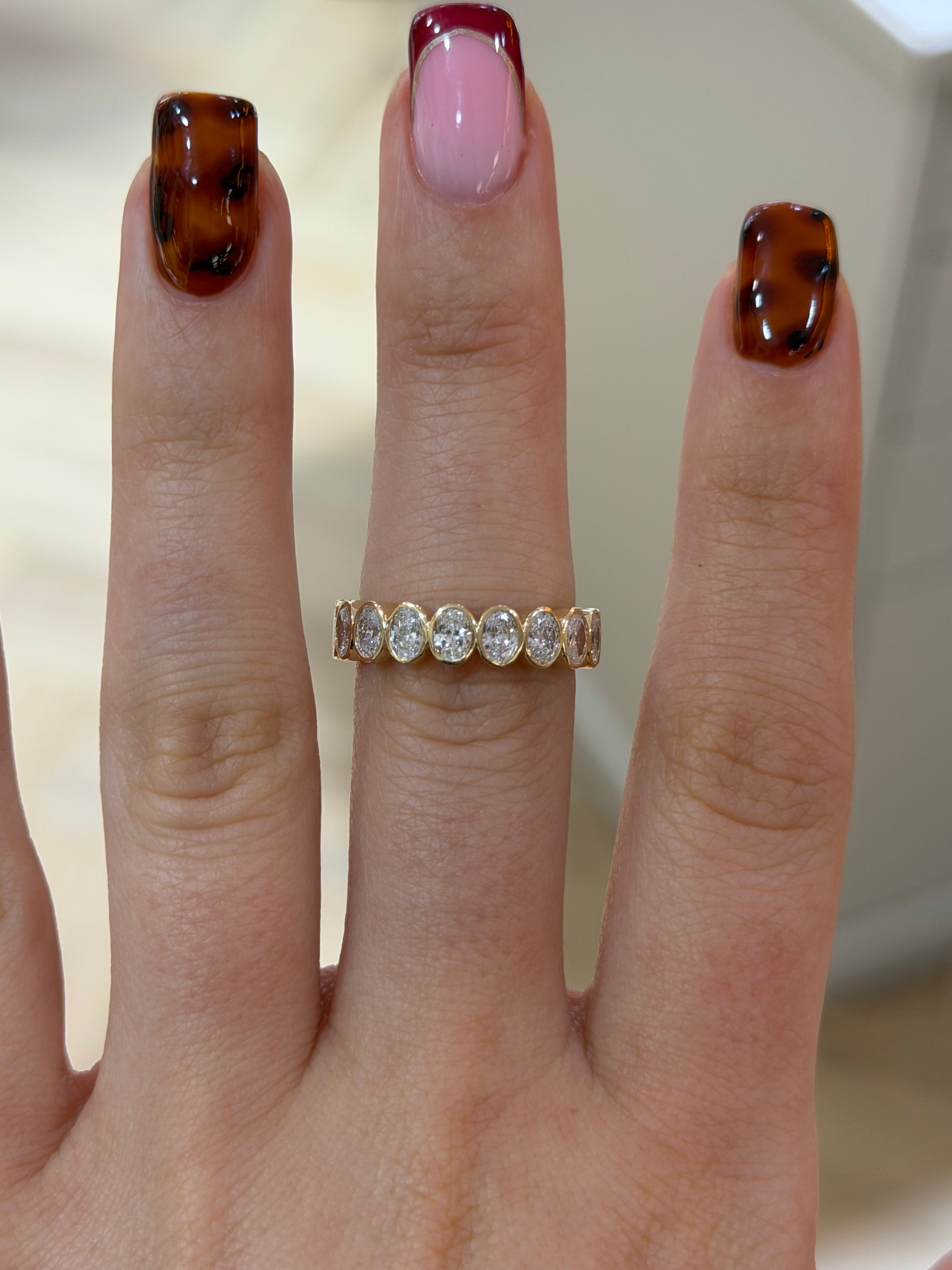 Swirl Bezel Eternity Band