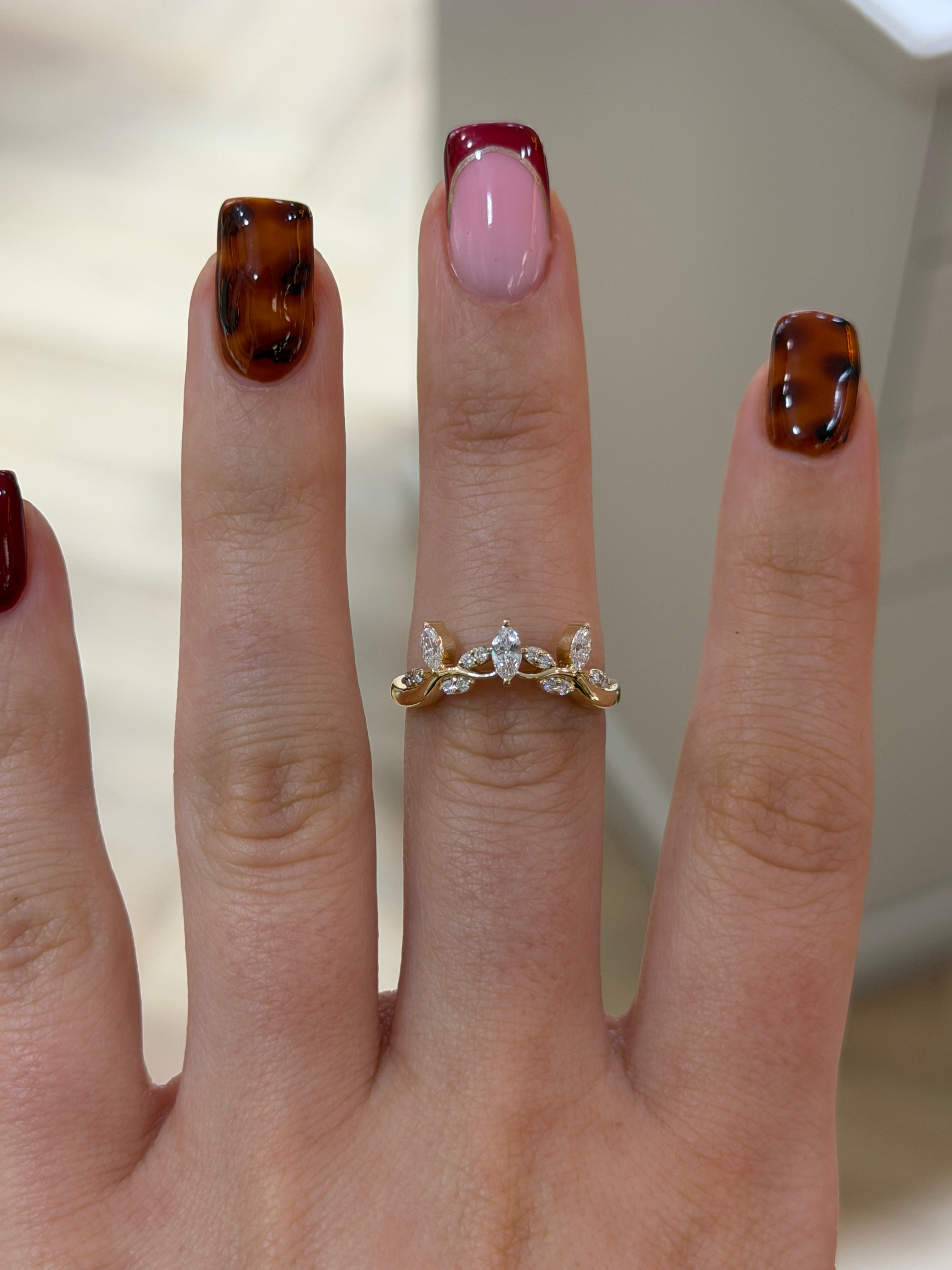 Leaf Cluster Wishbone Band