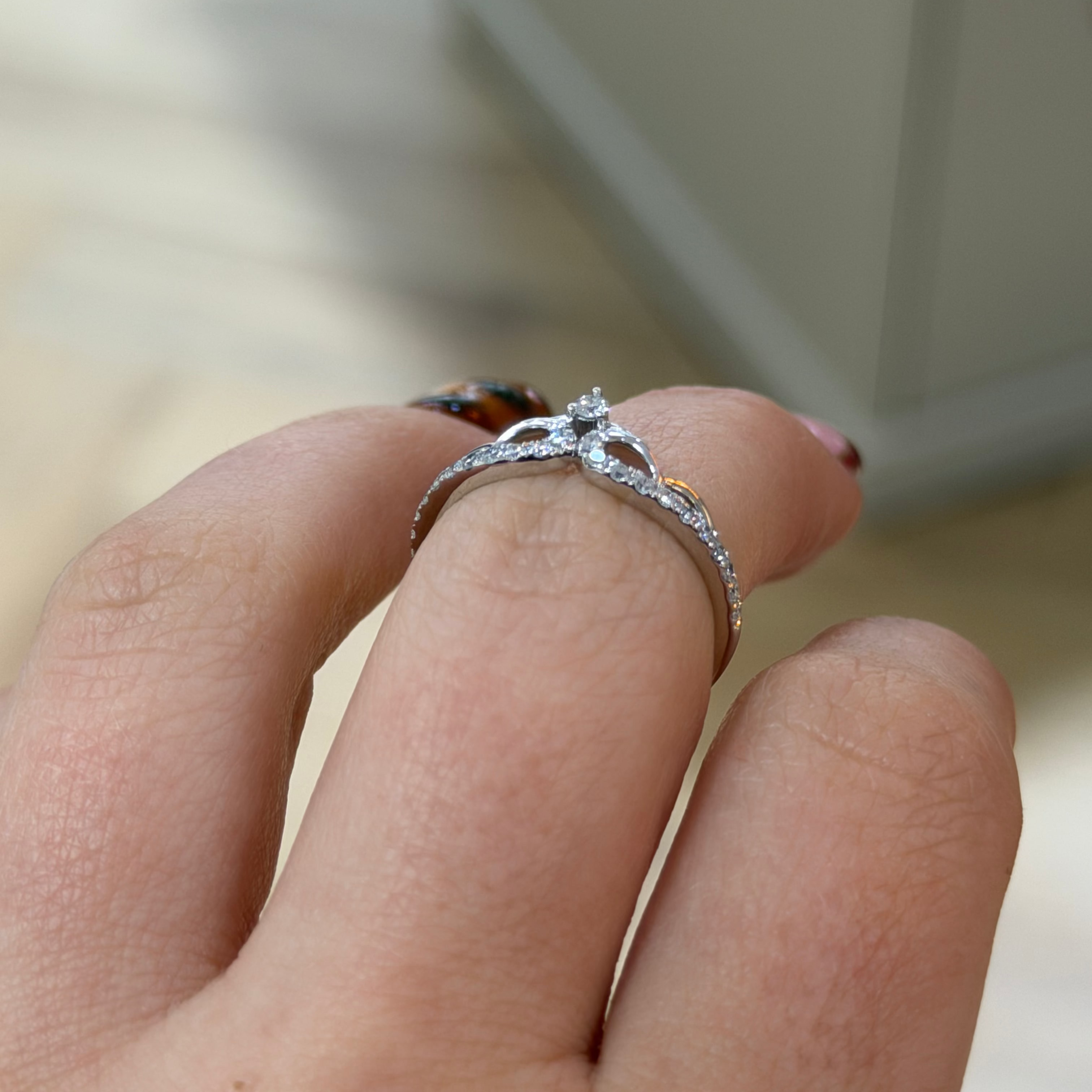 Petite Crown Wedding Band – White Gold
