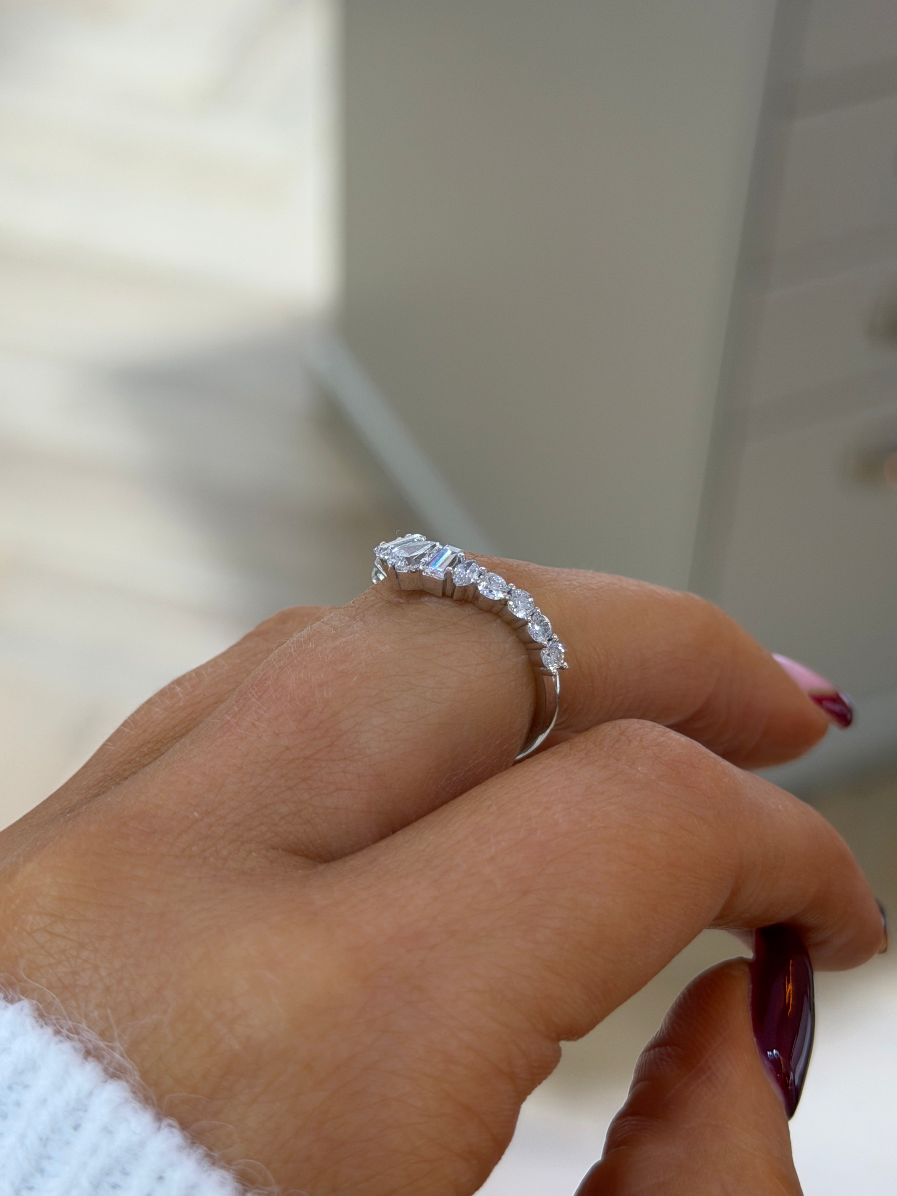 Graduated Baguette Wishbone Band – White Gold