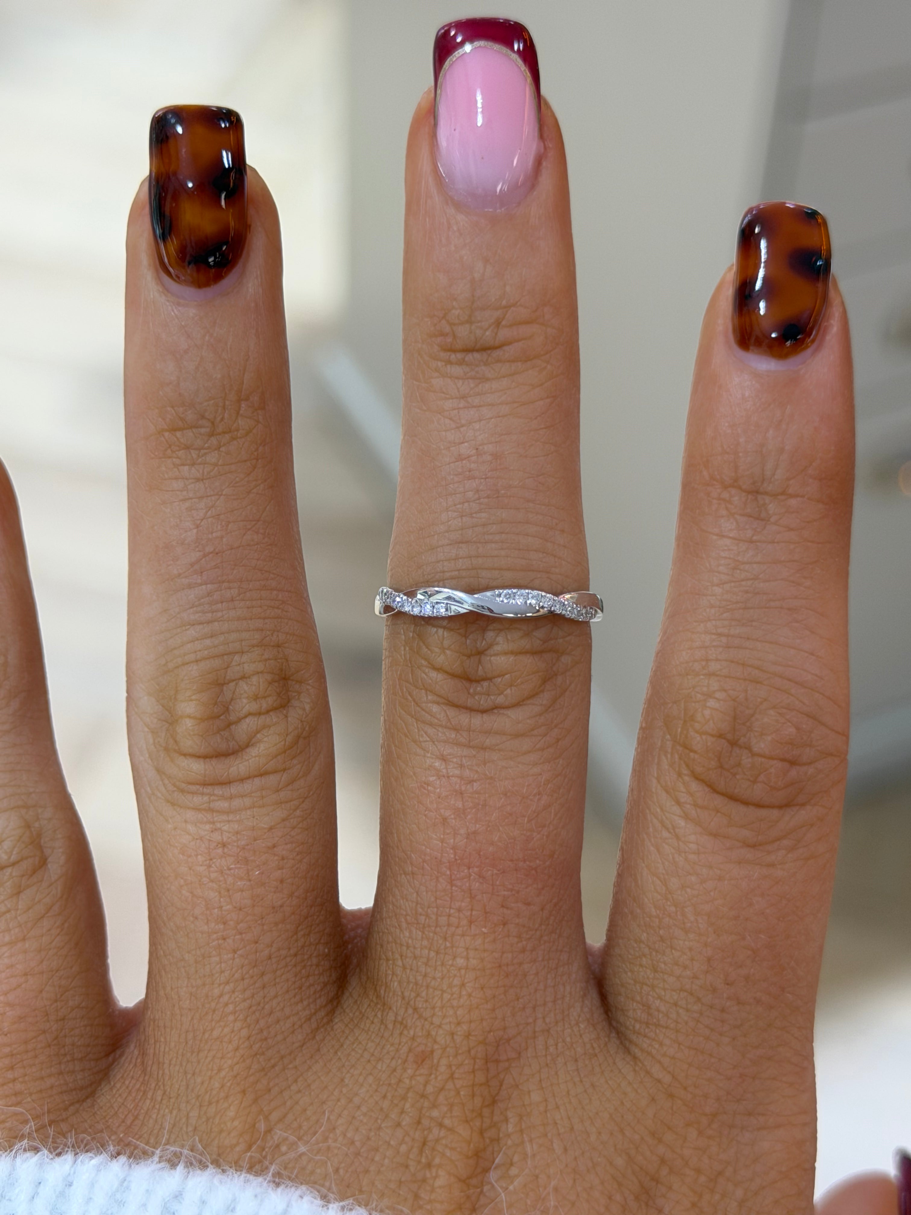 Rope Twist Wedding Band – White Gold