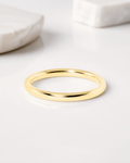 Classic Court Wedding Band