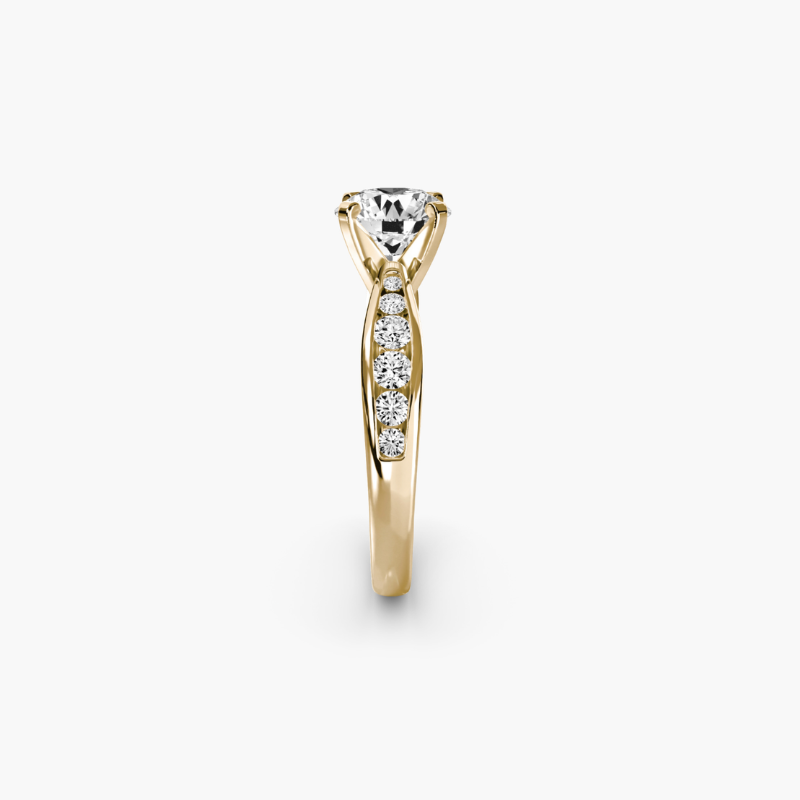 1.5ct Round Brilliant Lab Grown Diamond Ring with Natural Diamond Shoulders